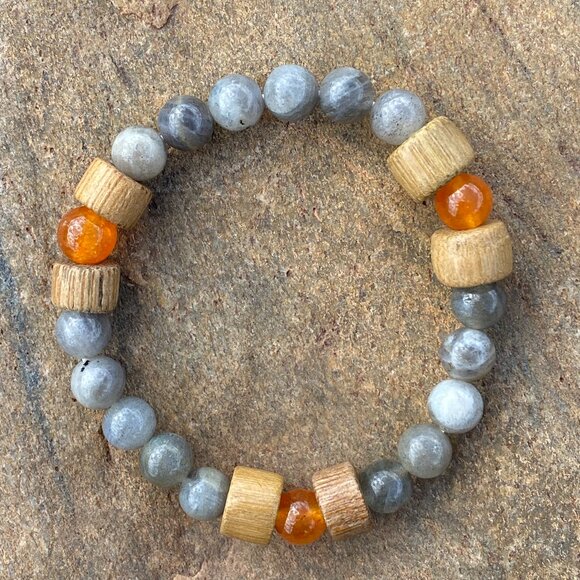 Wanderer and Gatherer - Bamboo, Carnelian, and Labradorite Bracelet 6" - Picture 1 of 4